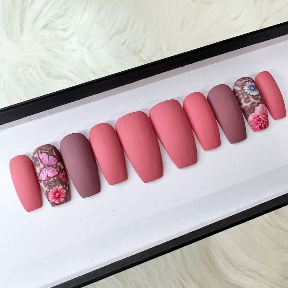 Pink Cheetah Garden Custom Press On Nails | High Quality Nails | Handmade - Picture 1 of 10